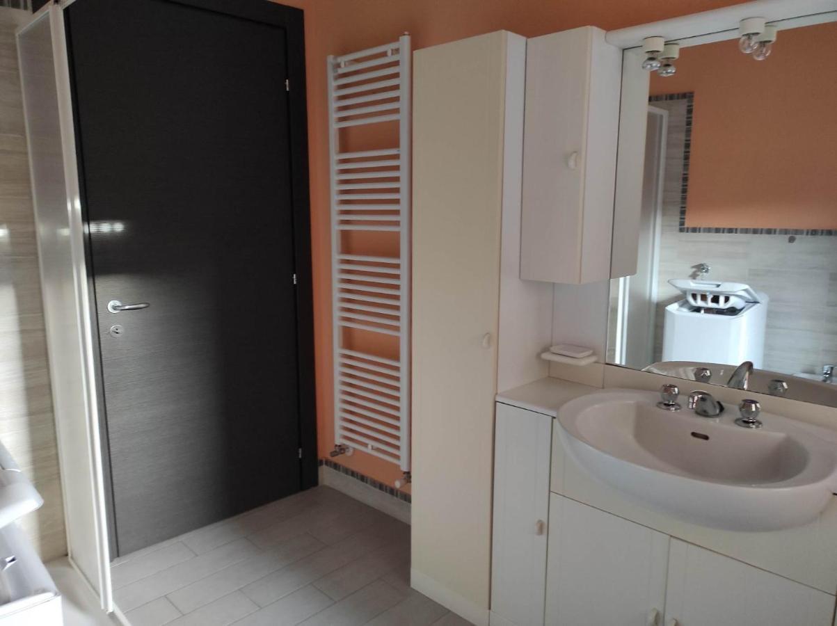 Casa Vacanze Da Ingrid & Max - Cir 39 - Saint-Christophe Eksteriør bilde